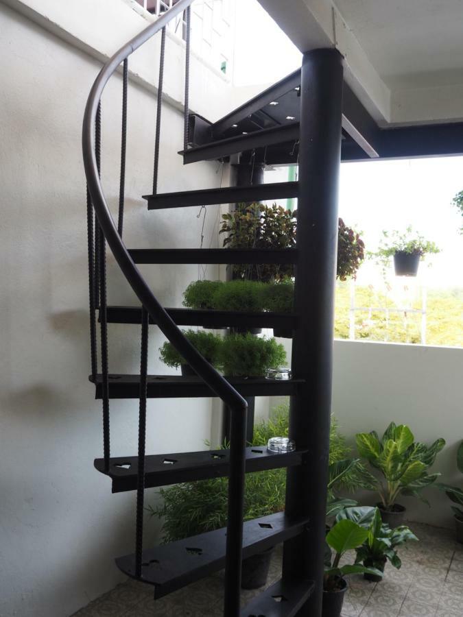 Apartamento Boonnark Bed Night Bazaar No Car Parking Chiang Mai Exterior foto